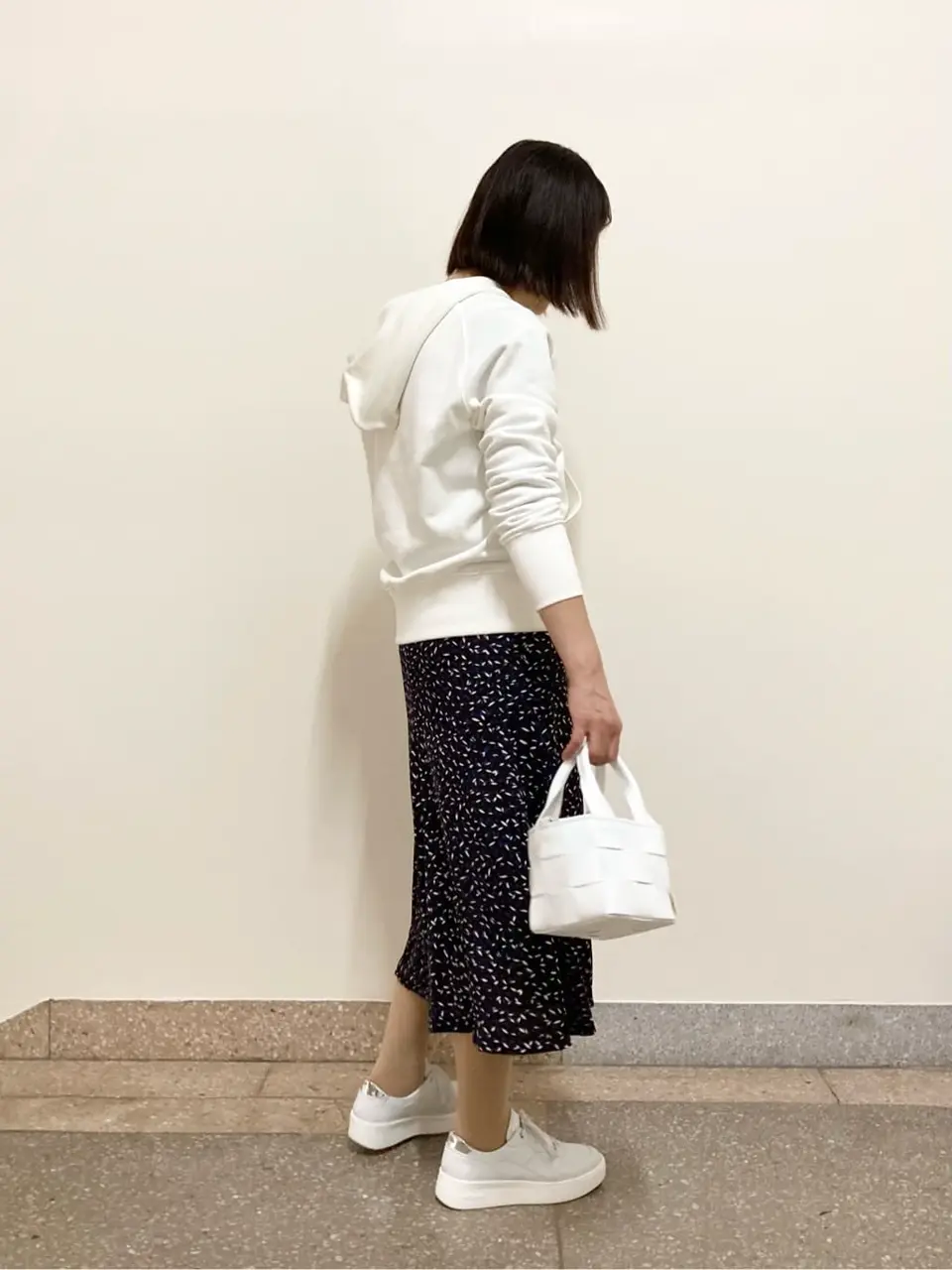 自由区 阿部 コーディネート画像