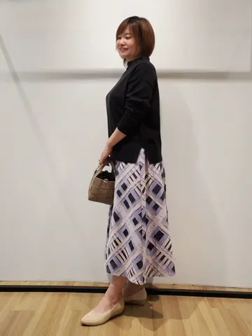 自由区 eri コーディネート画像