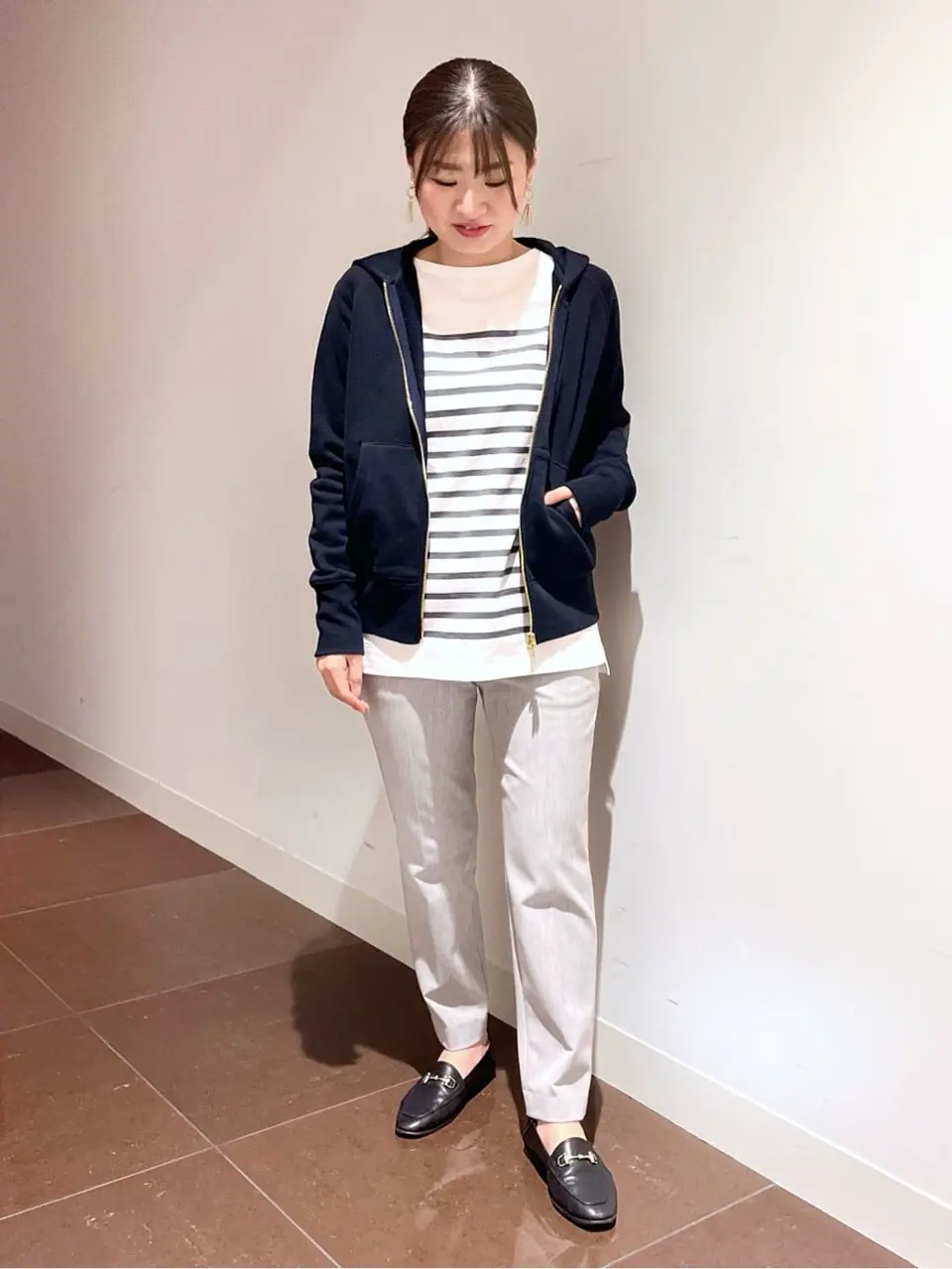 自由区 古宮 コーディネート画像