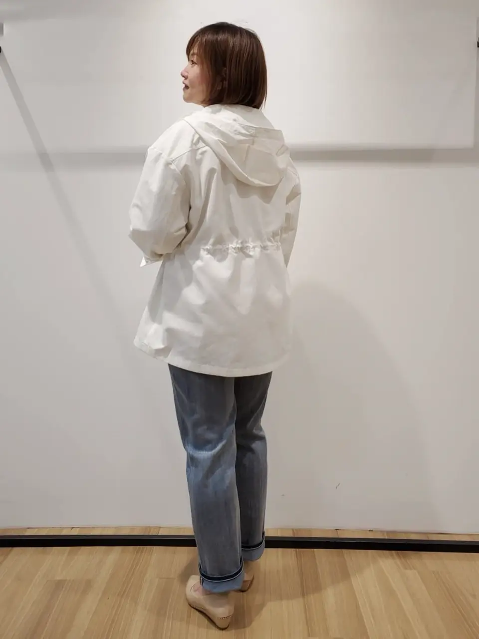 自由区 eri コーディネート画像