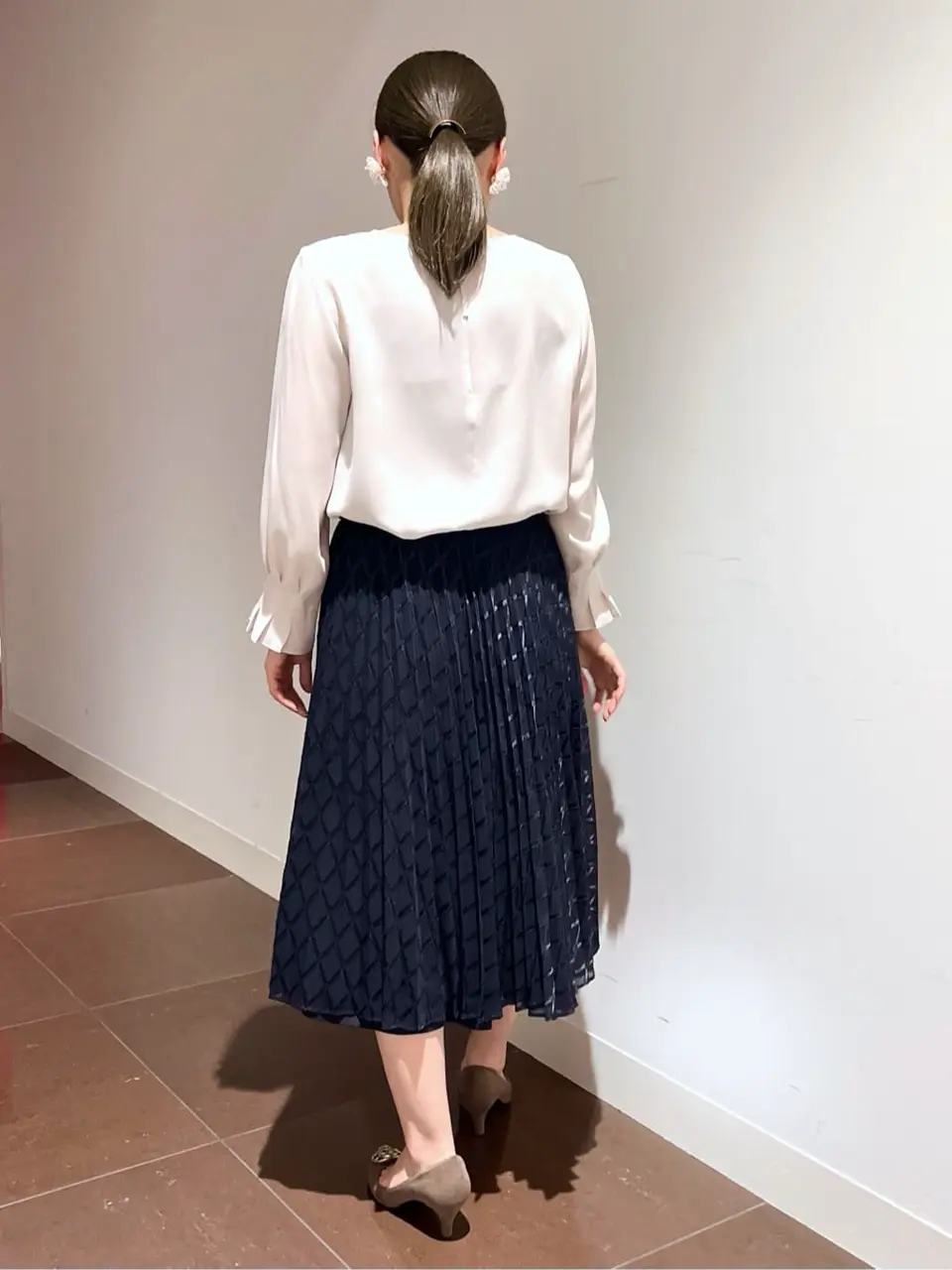 自由区 古宮 コーディネート画像