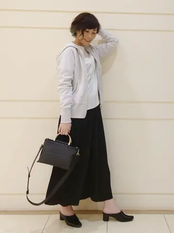 自由区 maruri コーディネート画像