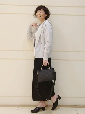 自由区 maruri コーディネート画像