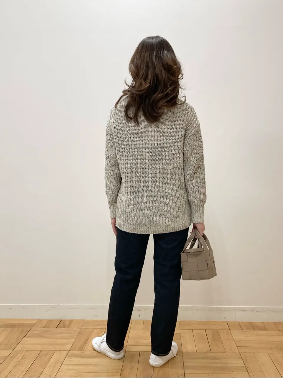 自由区 白戸 コーディネート画像