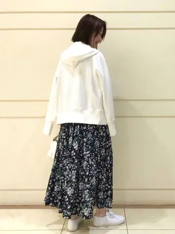 自由区 加藤 コーディネート画像