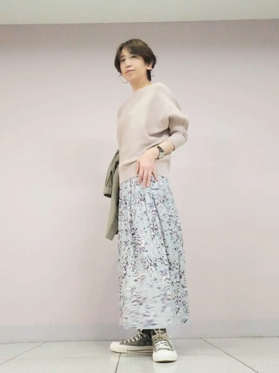 自由区 浅野 コーディネート画像