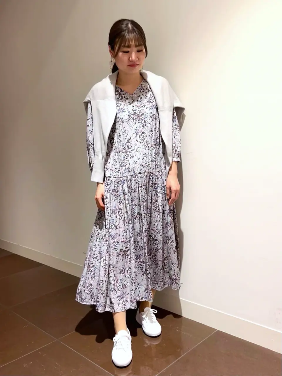 自由区 古宮 コーディネート画像