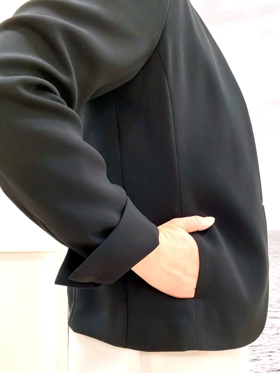 自由区 中鉢 コーディネート画像