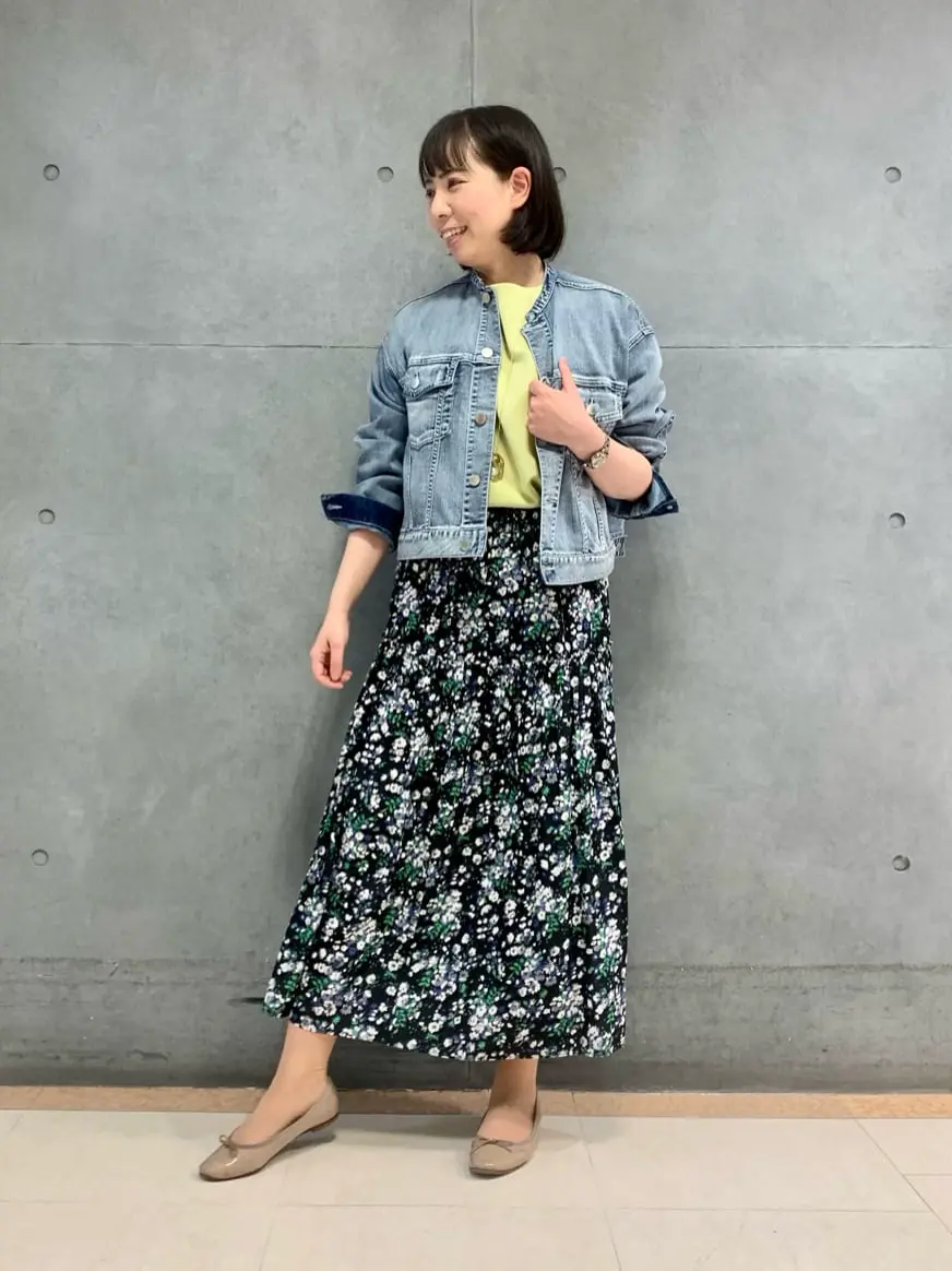  丸尾 コーディネート画像