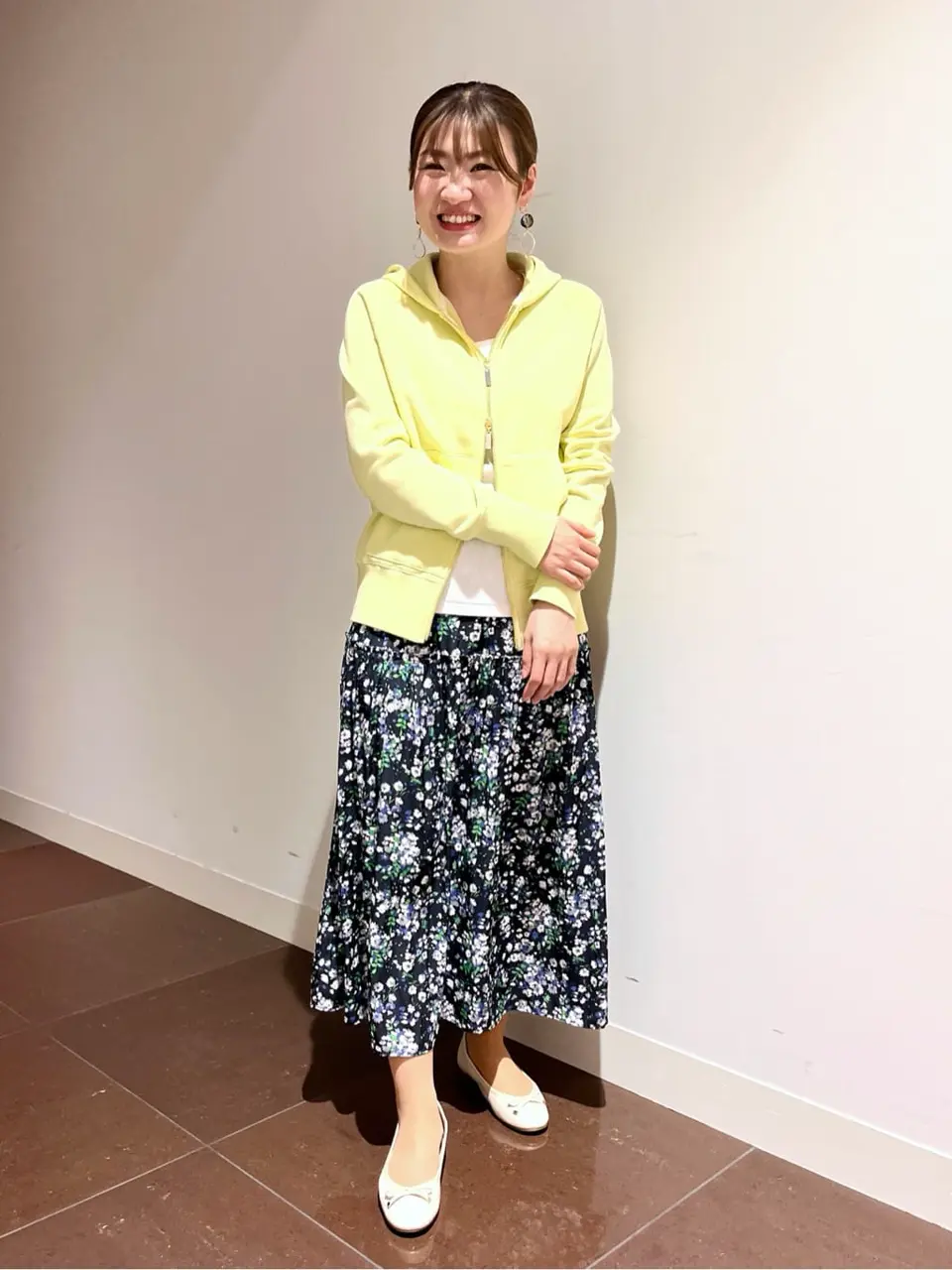 自由区 古宮 コーディネート画像