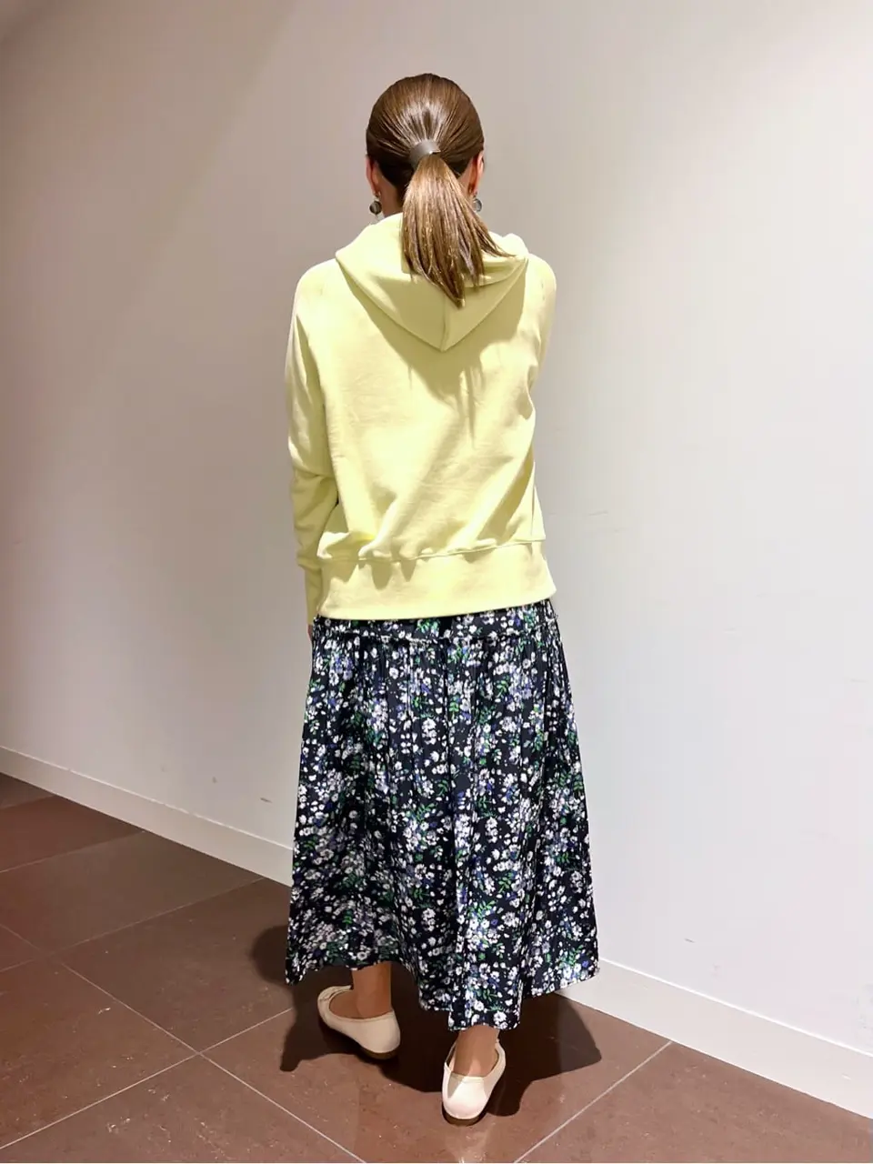 自由区 古宮 コーディネート画像