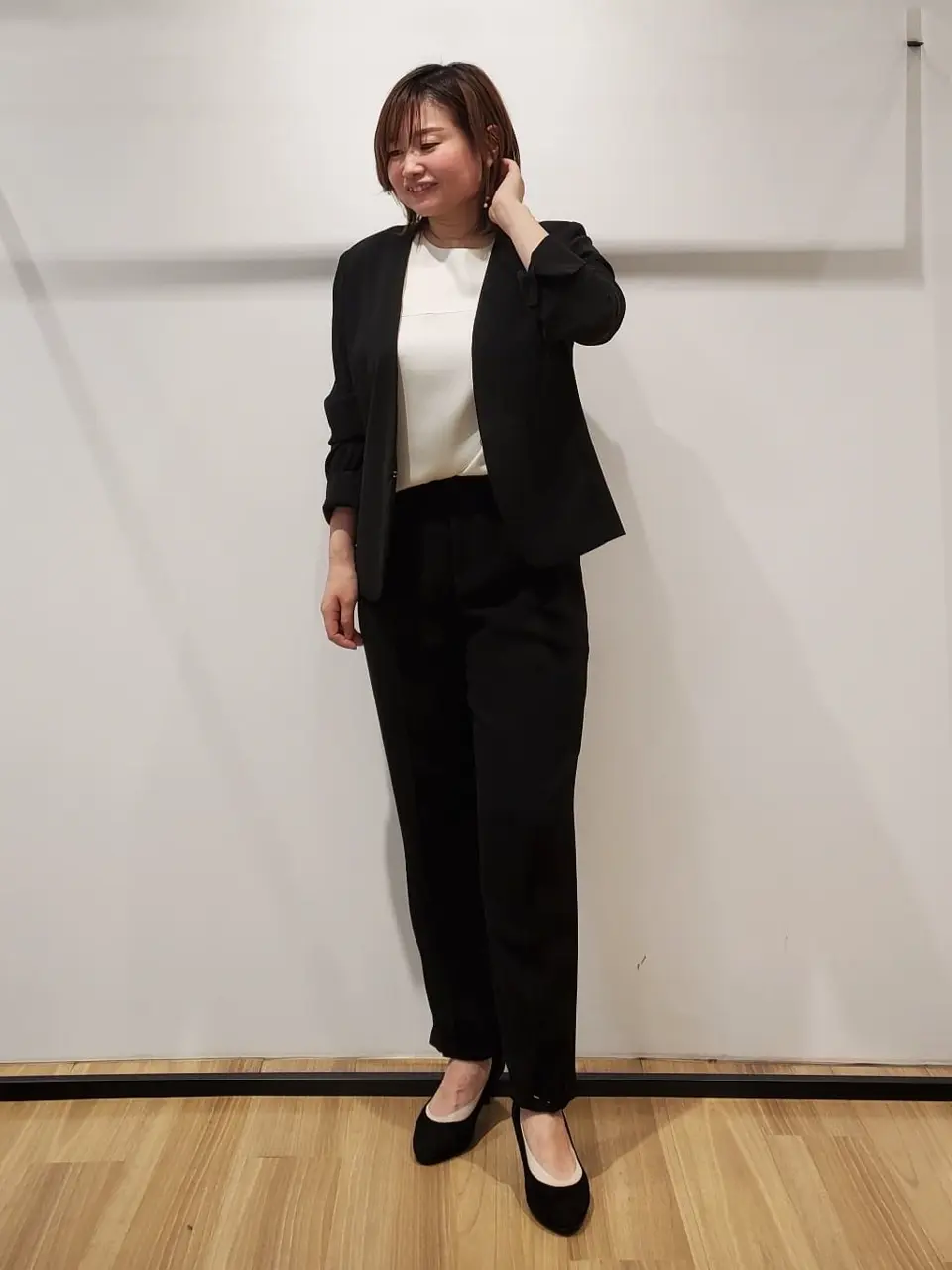 自由区 eri コーディネート画像