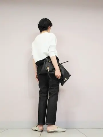 自由区 浅野 コーディネート画像