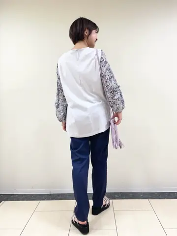 自由区 佐藤 コーディネート画像