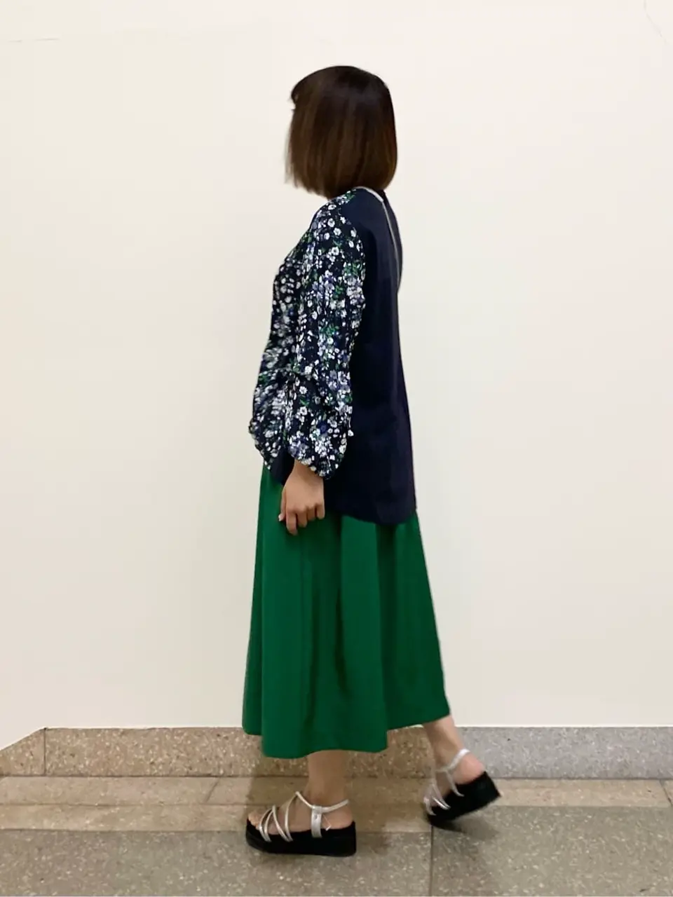 自由区 佐藤 コーディネート画像