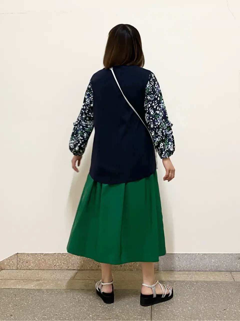 自由区 佐藤 コーディネート画像