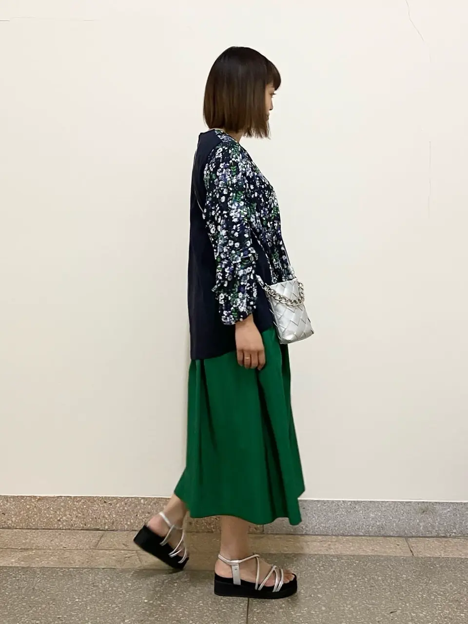 自由区 佐藤 コーディネート画像