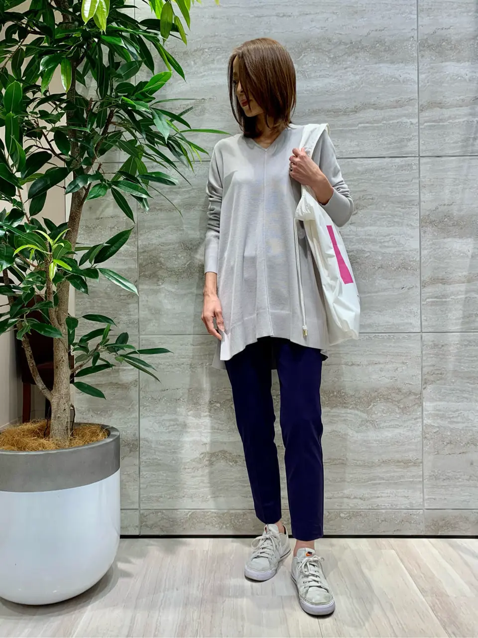 自由区 Ishii コーディネート画像