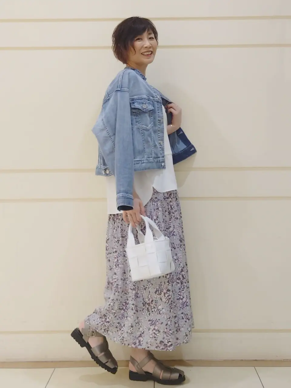 自由区 maruri コーディネート画像