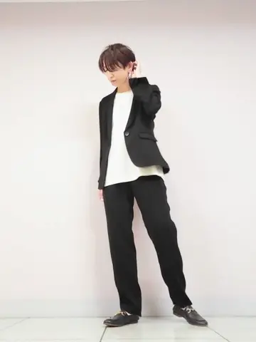 自由区 浅野 コーディネート画像