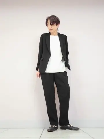 自由区 浅野 コーディネート画像