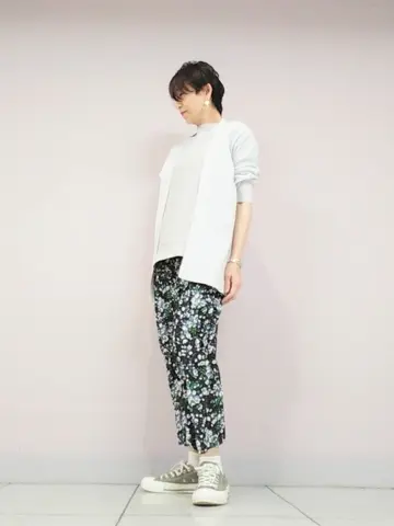 自由区 浅野 コーディネート画像