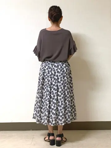 自由区 坂本 コーディネート画像