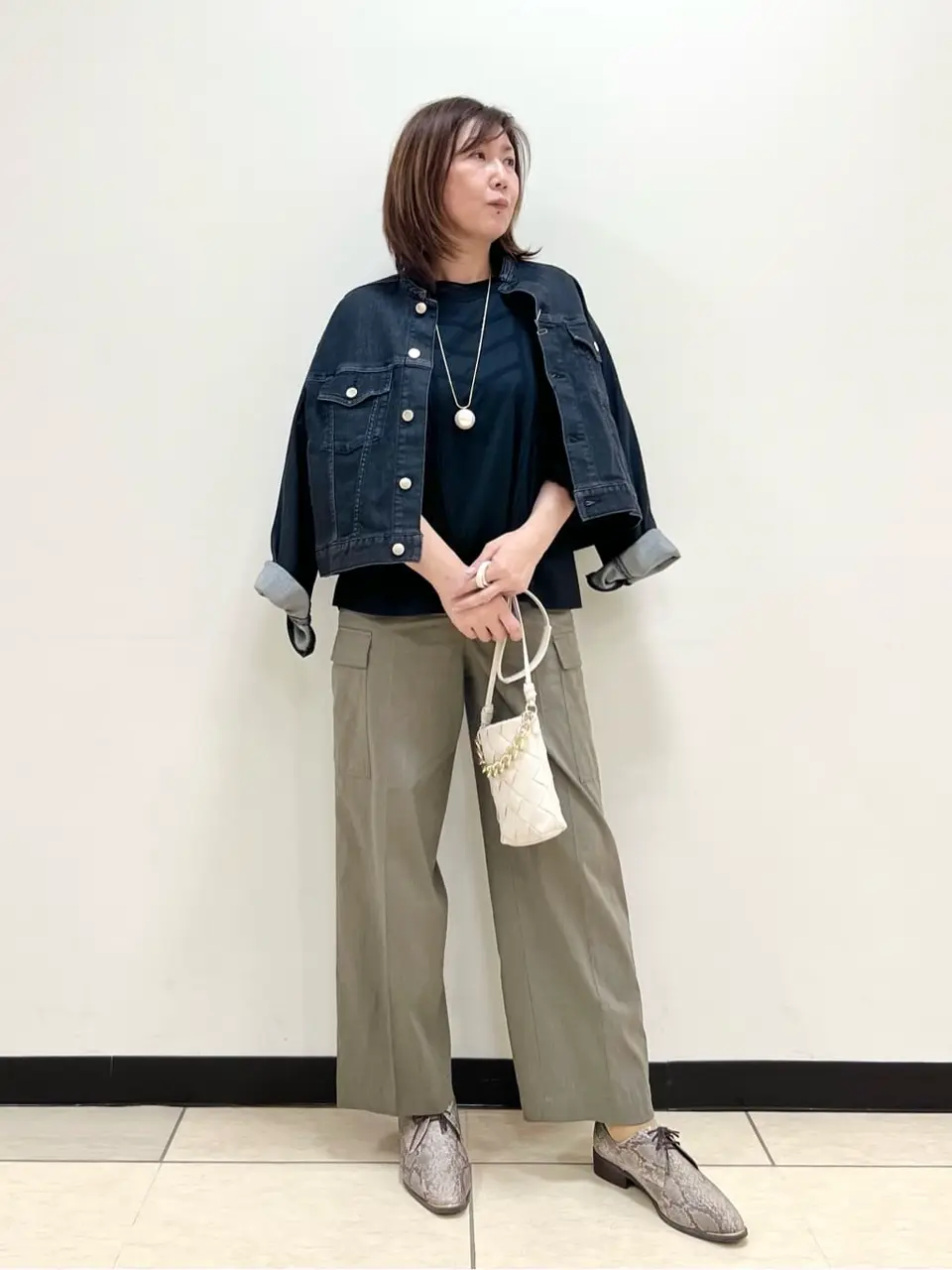 自由区 吉川 コーディネート画像