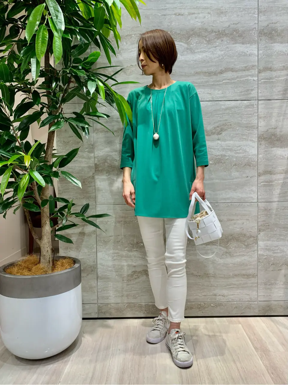 自由区 Ishii コーディネート画像