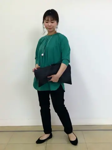 自由区 小林 コーディネート画像