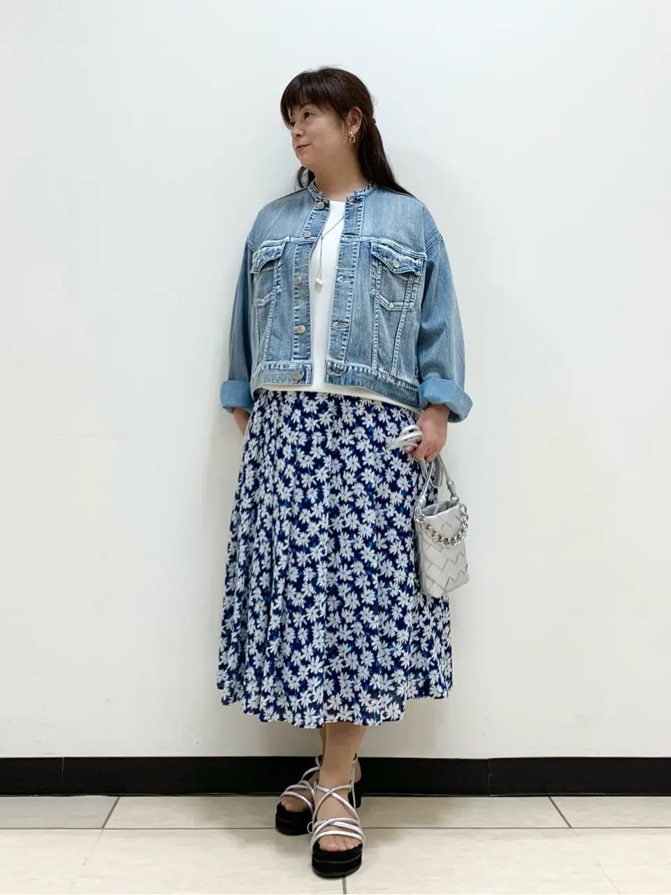  岡崎 コーディネート画像