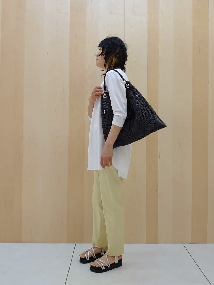 自由区 杉澤 コーディネート画像