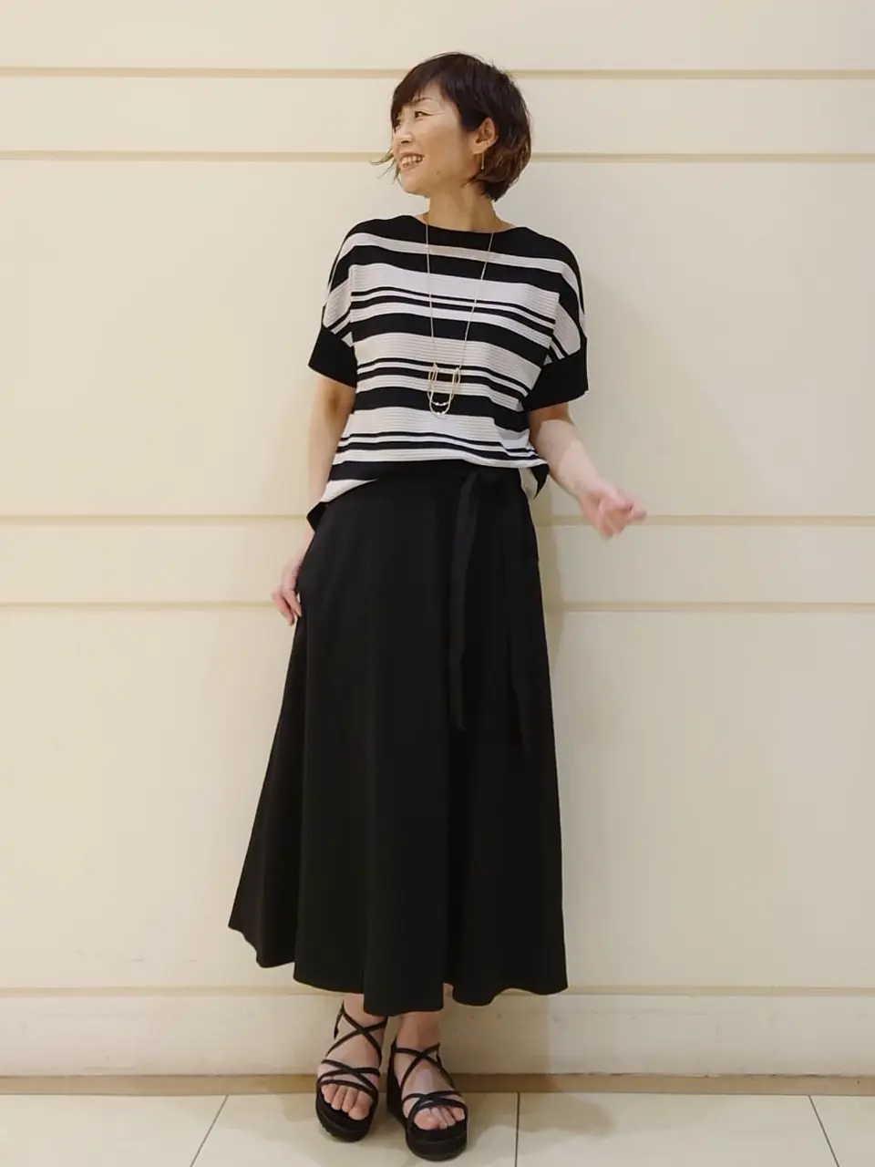 自由区 maruri コーディネート画像