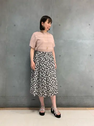 自由区 丸尾 コーディネート画像