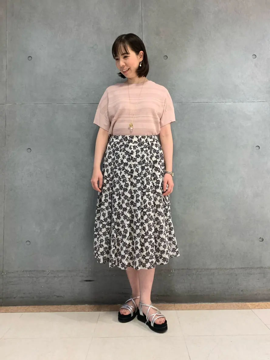 自由区 丸尾 コーディネート画像