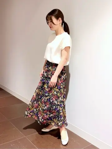 自由区 古宮 コーディネート画像