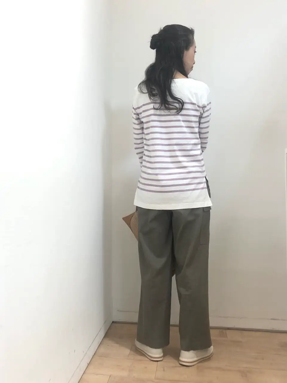 自由区 中尾 コーディネート画像