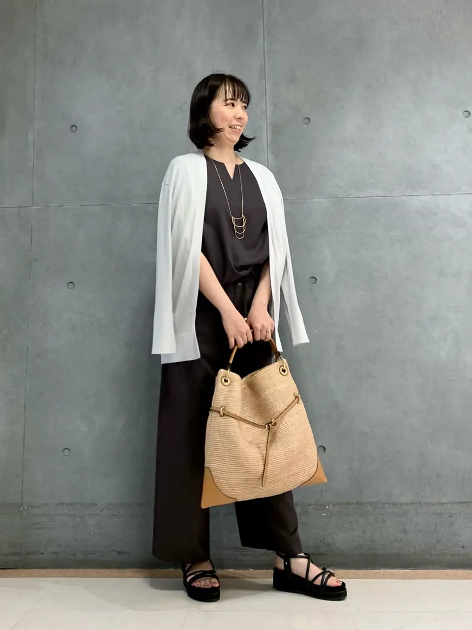  丸尾 コーディネート画像