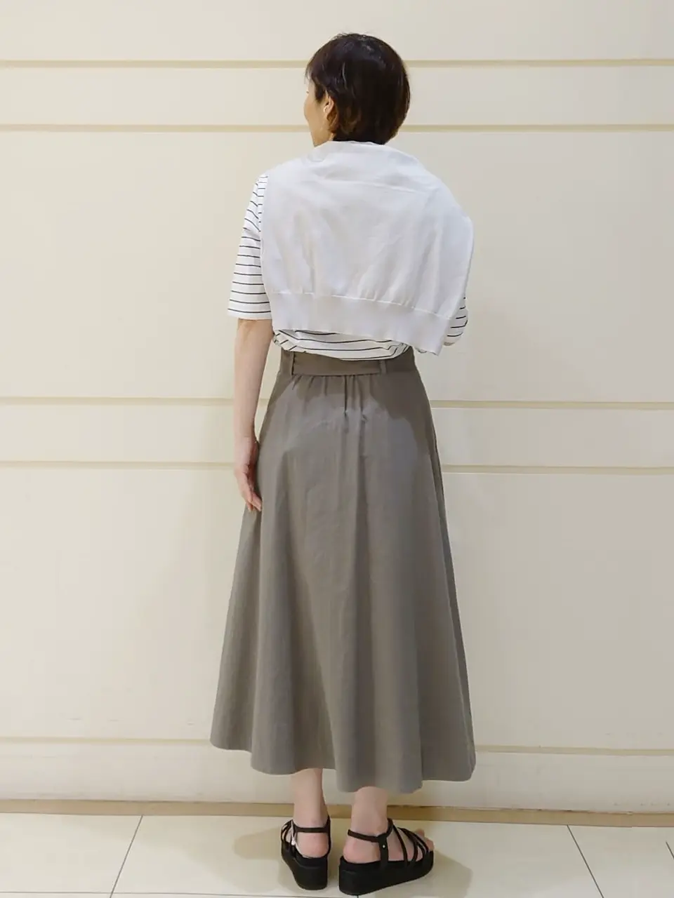 自由区 maruri コーディネート画像