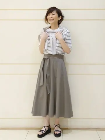 自由区 maruri コーディネート画像