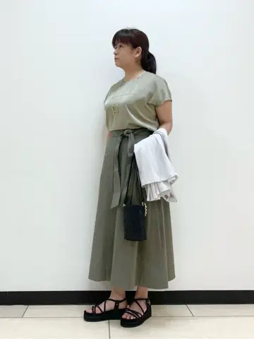 自由区 岡崎 コーディネート画像