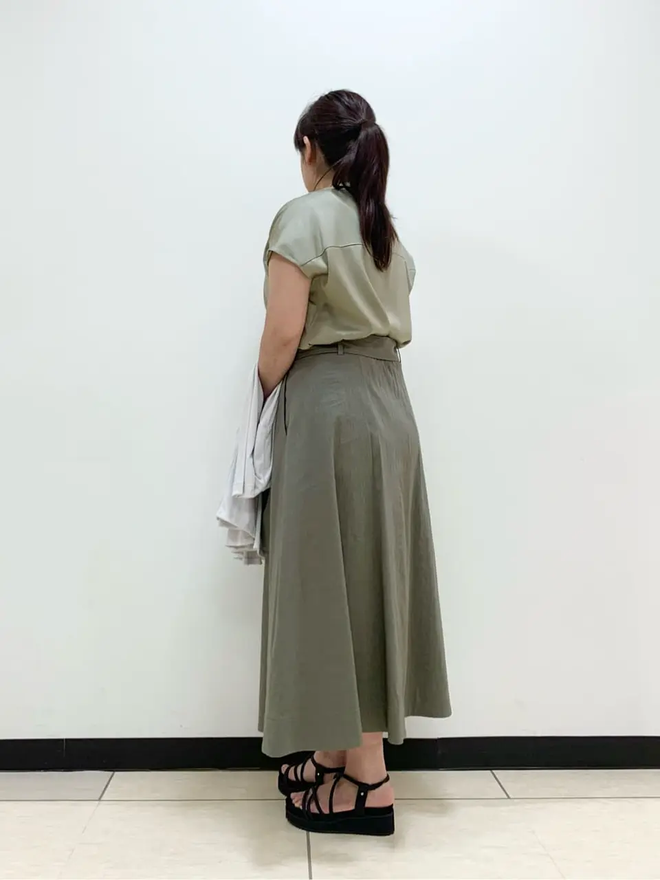 自由区 岡崎 コーディネート画像