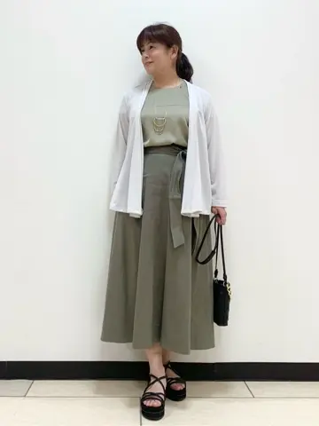 自由区 岡崎 コーディネート画像