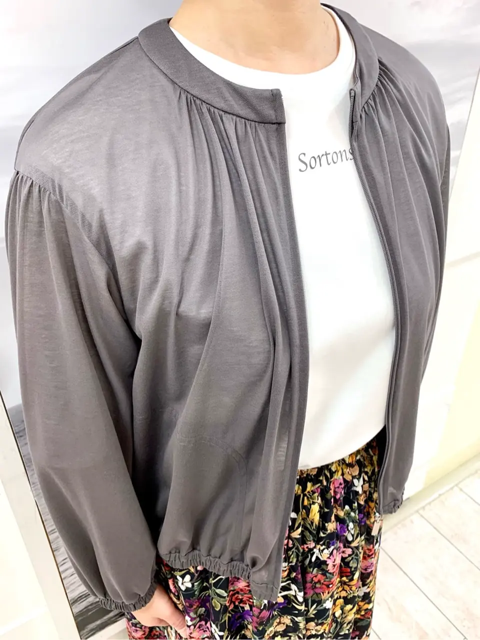 自由区 中鉢 コーディネート画像