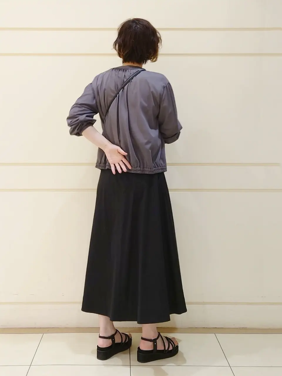 自由区 maruri コーディネート画像