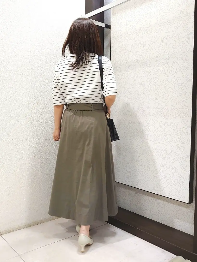 自由区 丸山 コーディネート画像