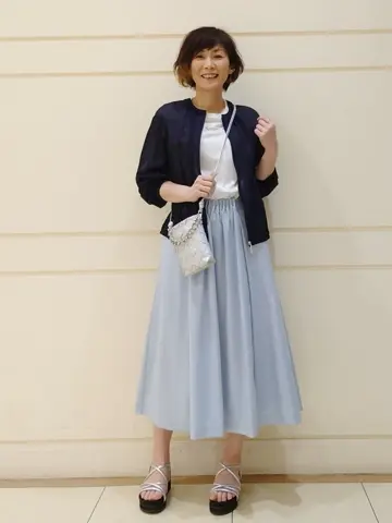 自由区 maruri コーディネート画像