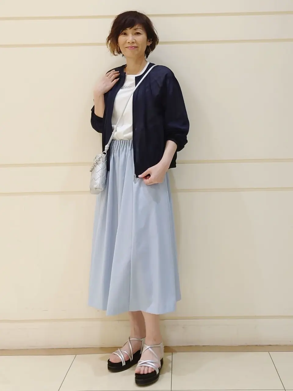 自由区 maruri コーディネート画像