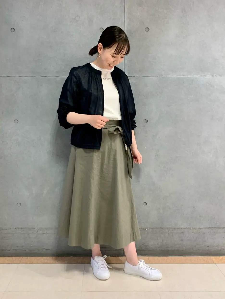 自由区 丸尾 コーディネート画像