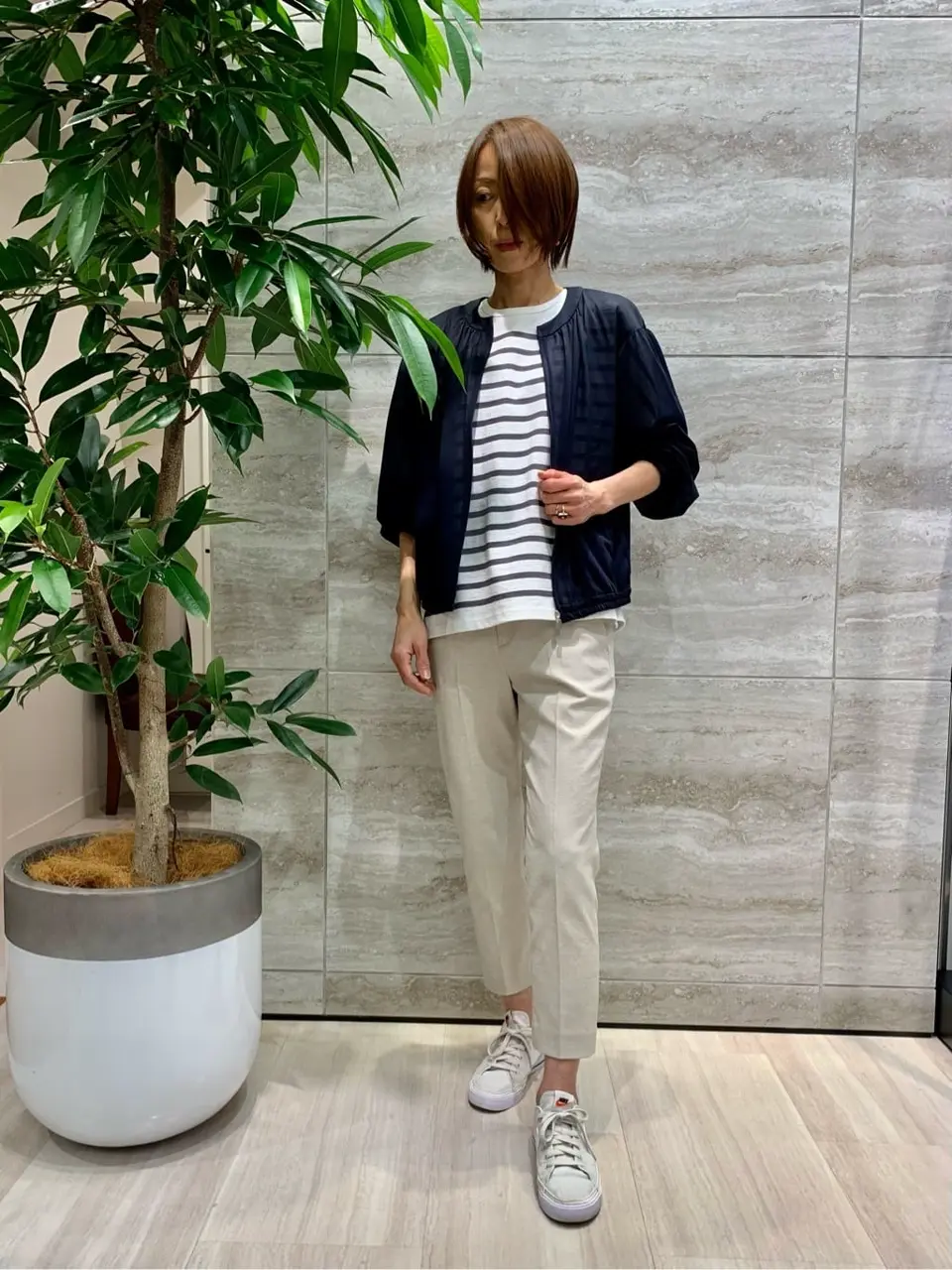 自由区 Ishii コーディネート画像